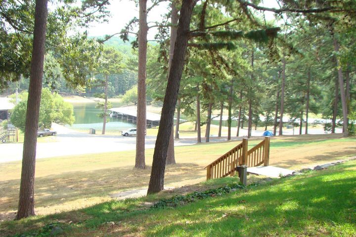Image of Mountain Harbor King Guest Room on Lake Ouachita by RedAwning