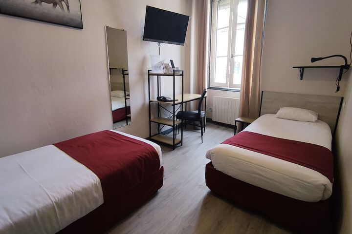 Room 25 of 50