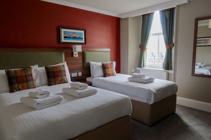 Room 21 of 39
