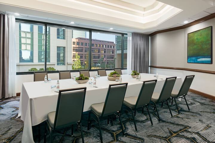 Meeting facility