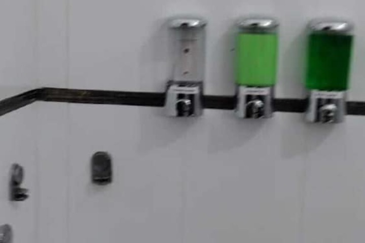 Room 6 of 7