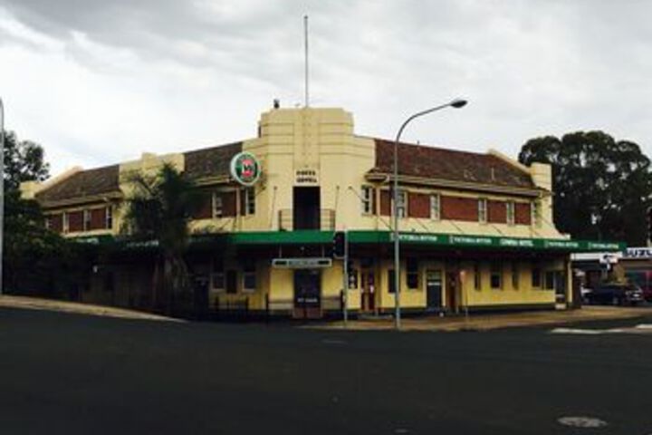 The Cowra Hotel