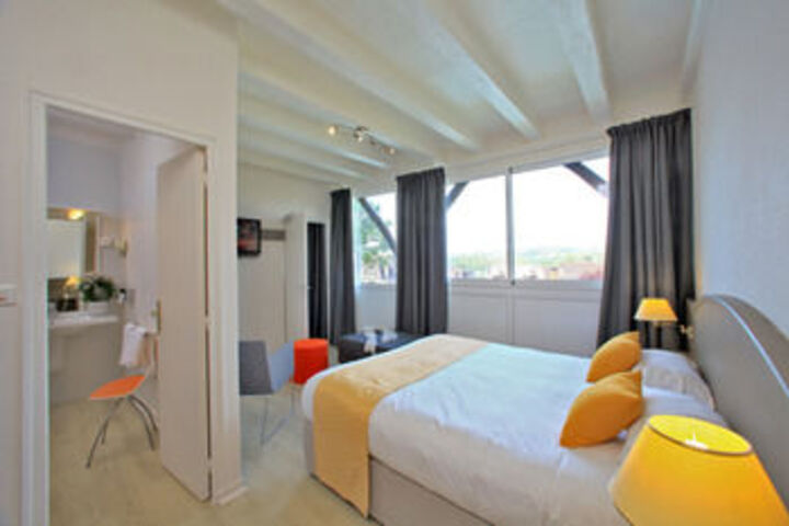 Standard Room Photo
