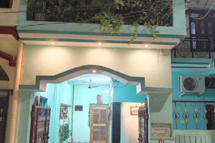 Baba neeb karori nilyam