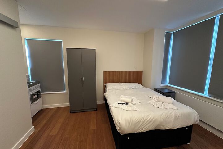 Room 2 of 24