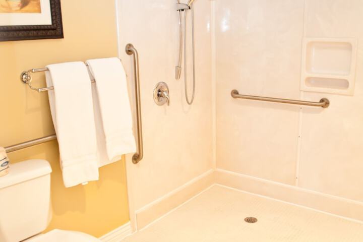 Bathroom shower
