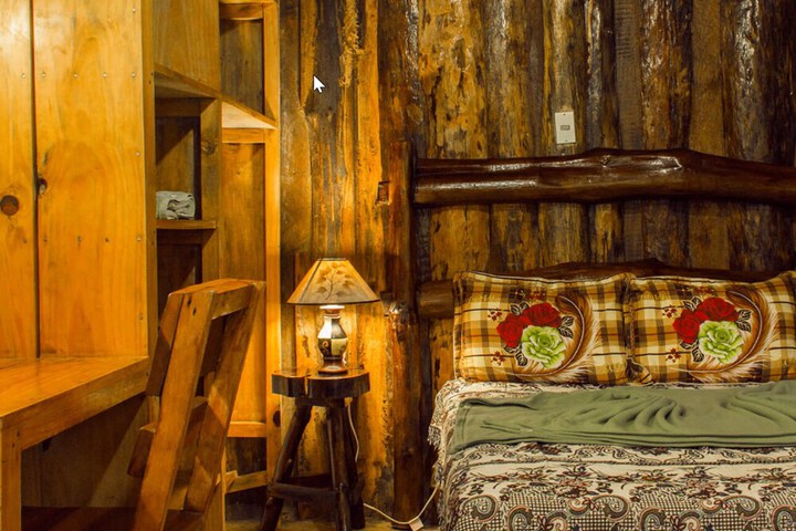 Room 5 of 53