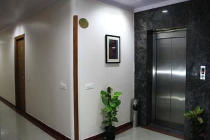 Ballroom/Hall 14 of 20