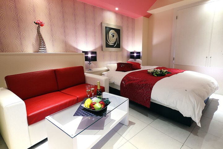 Room 13 of 43