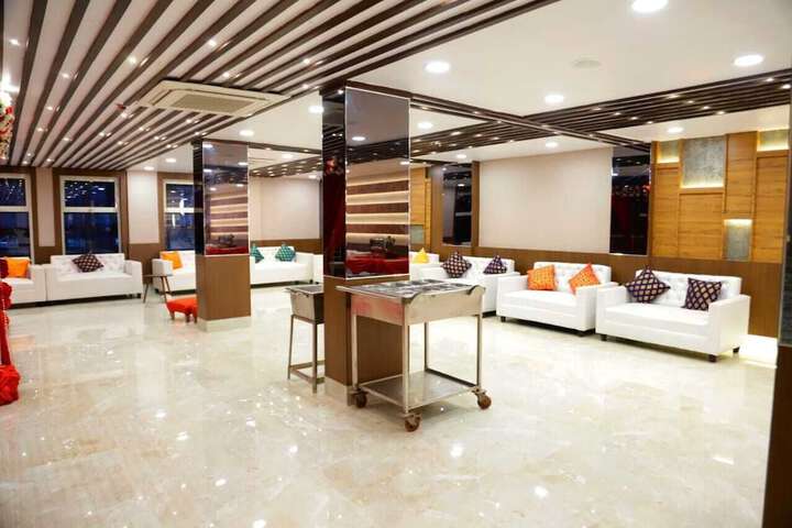 Hotel Interior 5 of 32