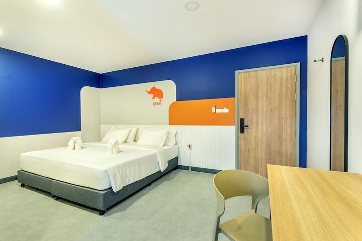 Room 15 of 69