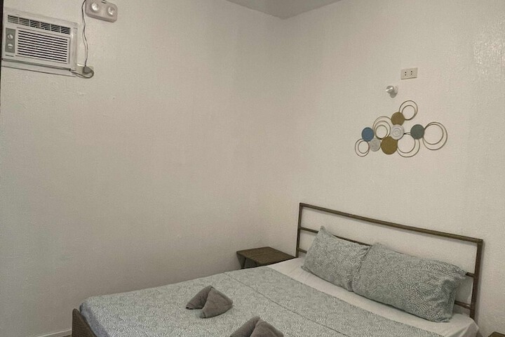 Room 15 of 84