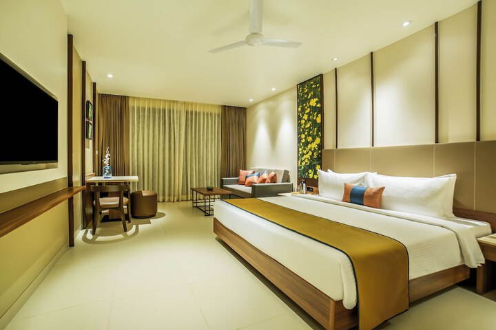 Room 3 of 27