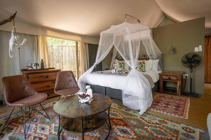 Photo of Umkumbe Bush Lodge - Luxury Tented Camp