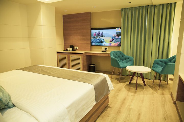 Room 18 of 44