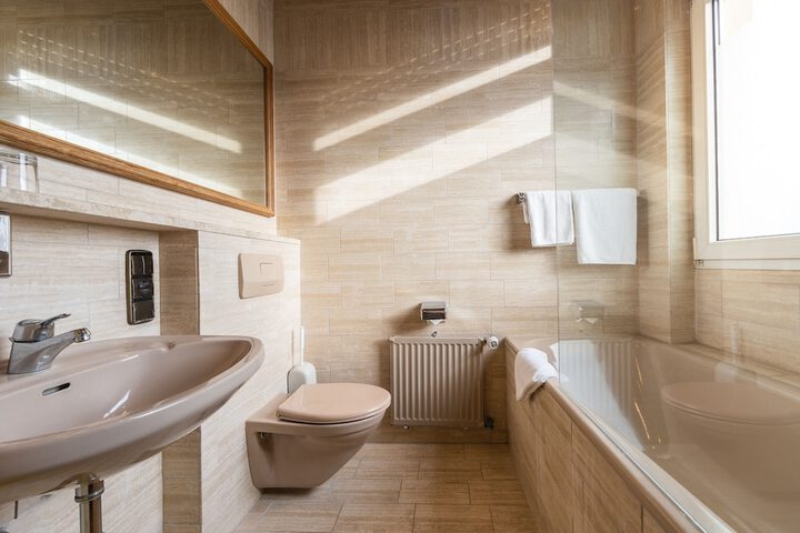 Clean Restrooms