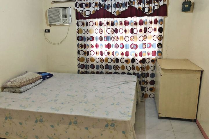 Room 14 of 16