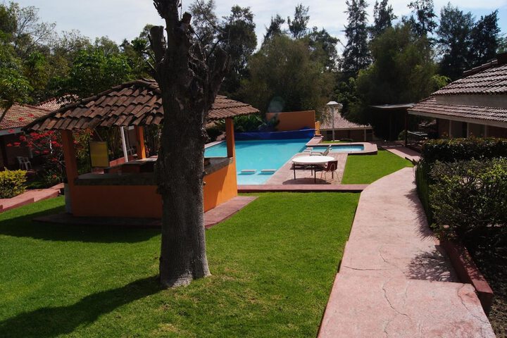 Hotel with Pool