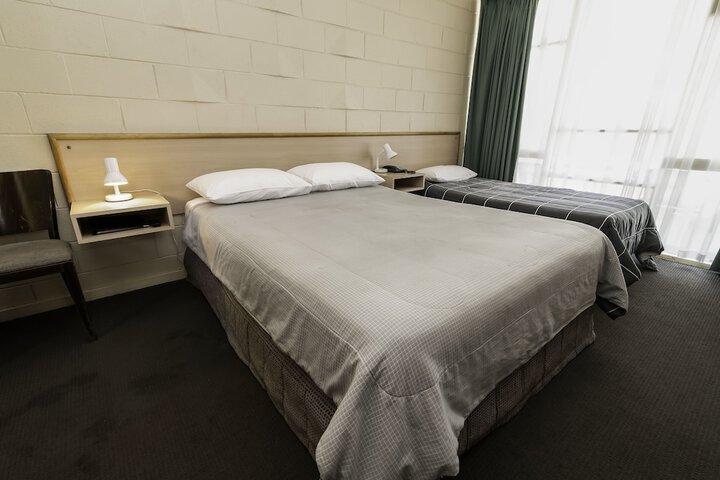 Room 17 of 48