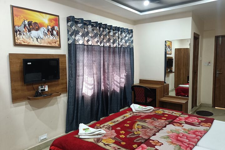 Room 20 of 37