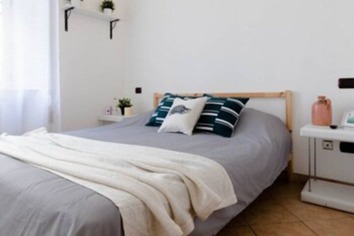 Room 15 of 15