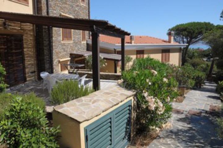 Terrace/Patio 3 of 49