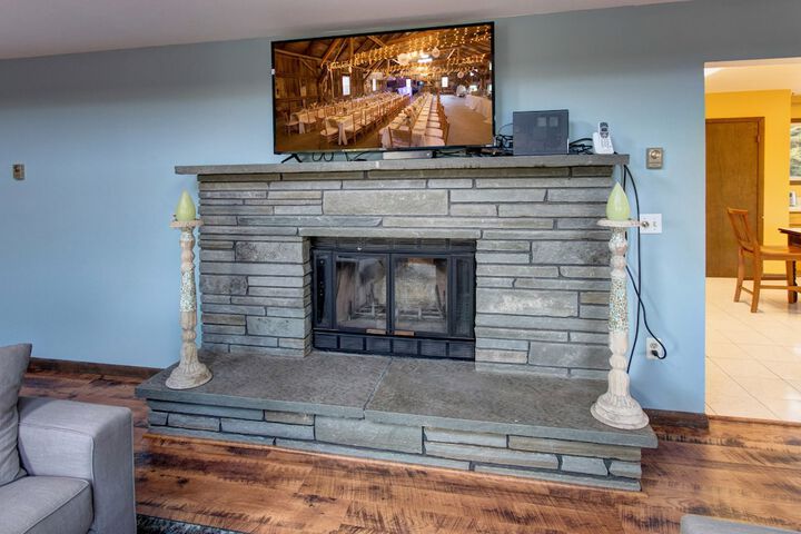 Hotel Interior 30 of 35