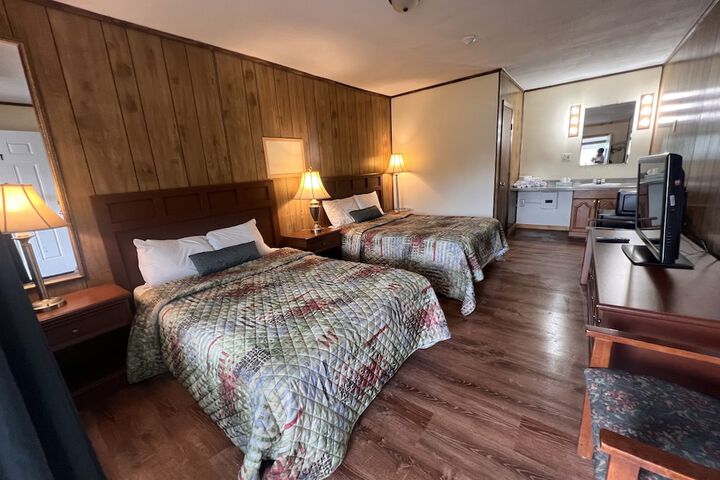 Room 15 of 26