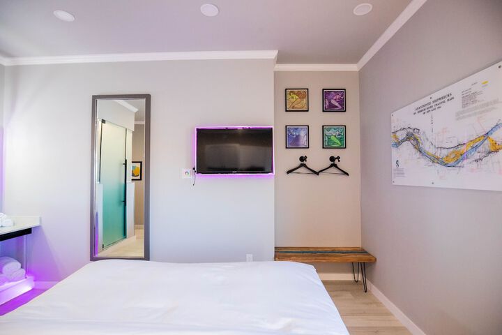 Room 10 of 140