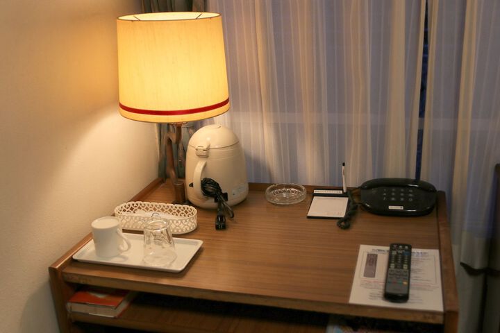 Room 3 of 11