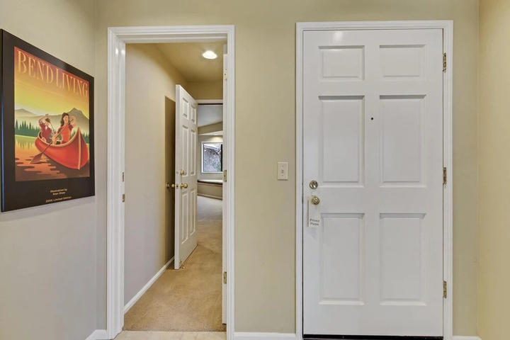 Room 5 of 19