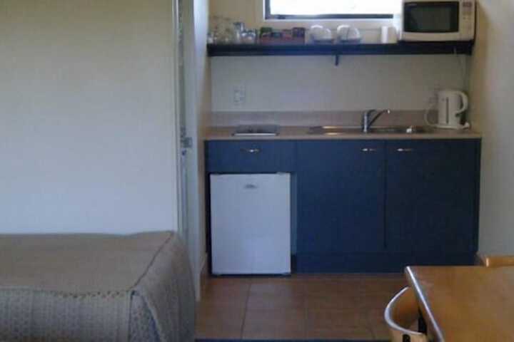 Room 32 of 59