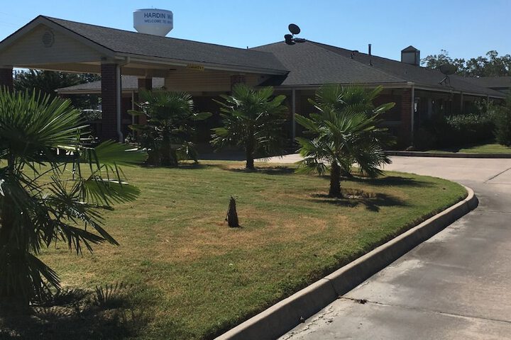 Property Grounds 13 of 17