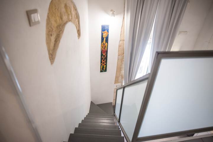 Room 30 of 113