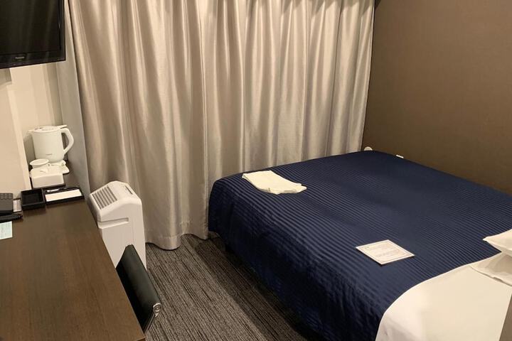 Room 22 of 47