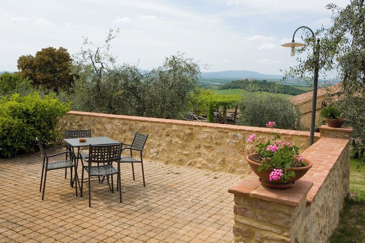 Terrace/Patio 30 of 64