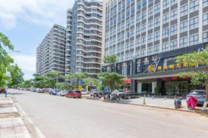 Liston Hotel