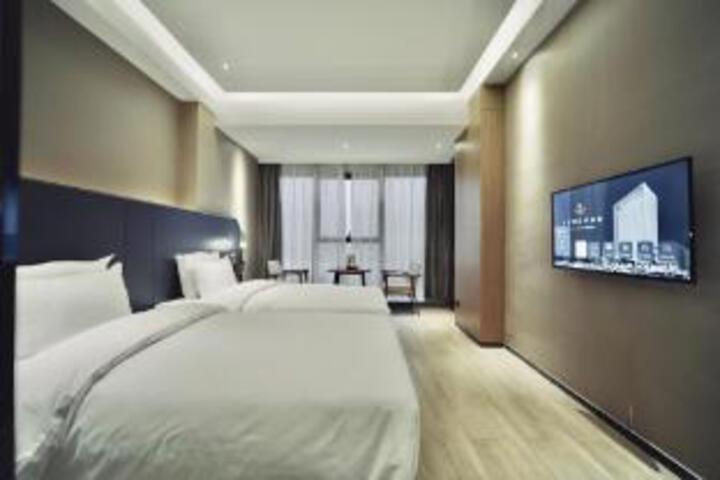 Room 21 of 23