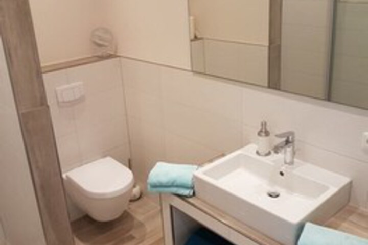 Room 3 of 54