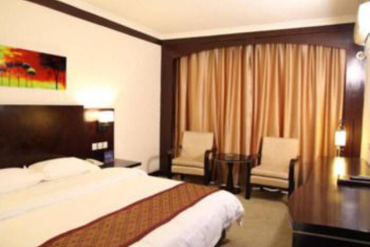Room 15 of 24