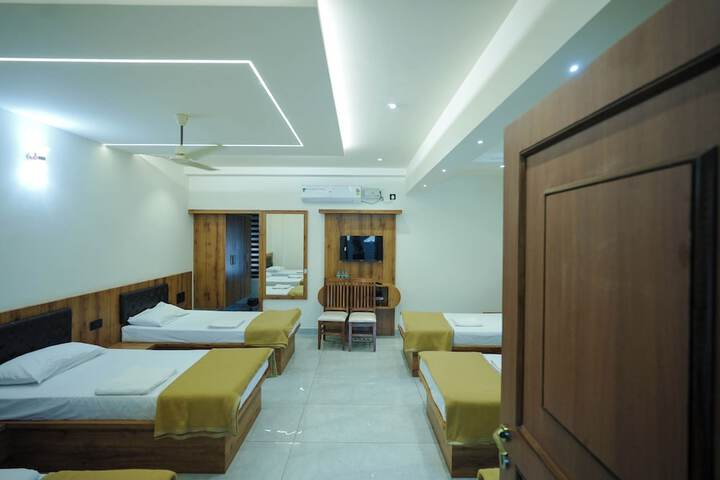 Room 21 of 68