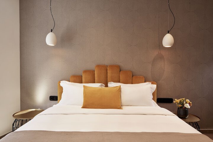 Room 26 of 60