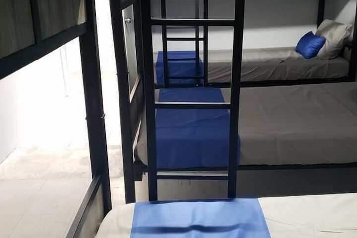 Room 6 of 19