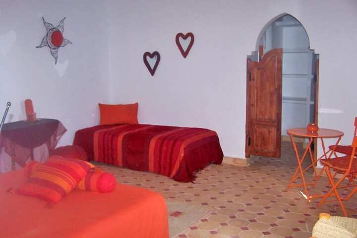 Room 27 of 92