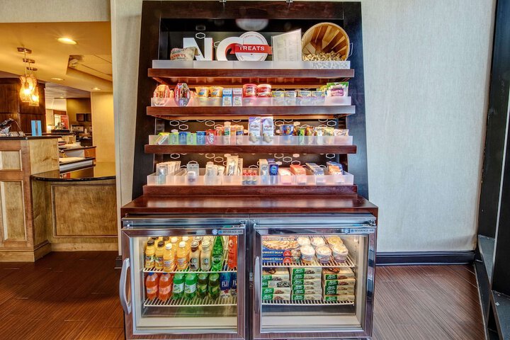 Snack bar