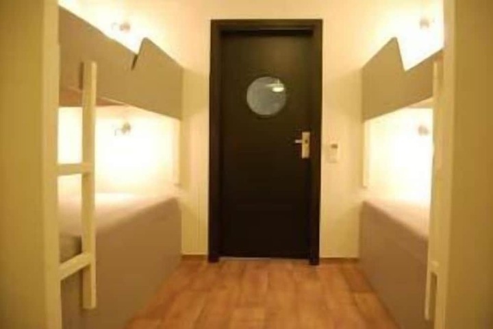 Room 15 of 49