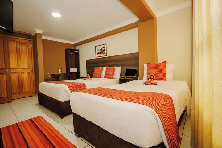 Room 30 of 96