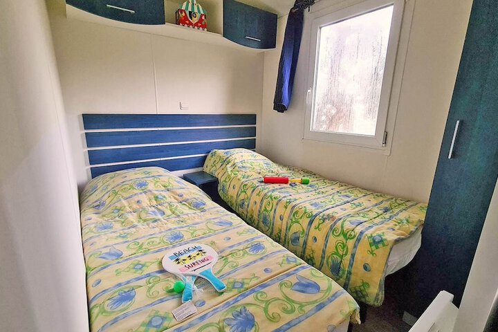 Room 17 of 182