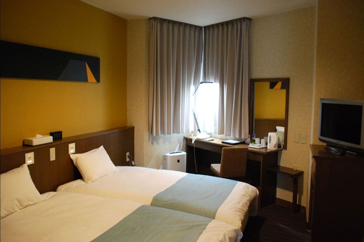 Room 20 of 50