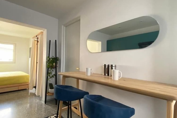 Room 28 of 108